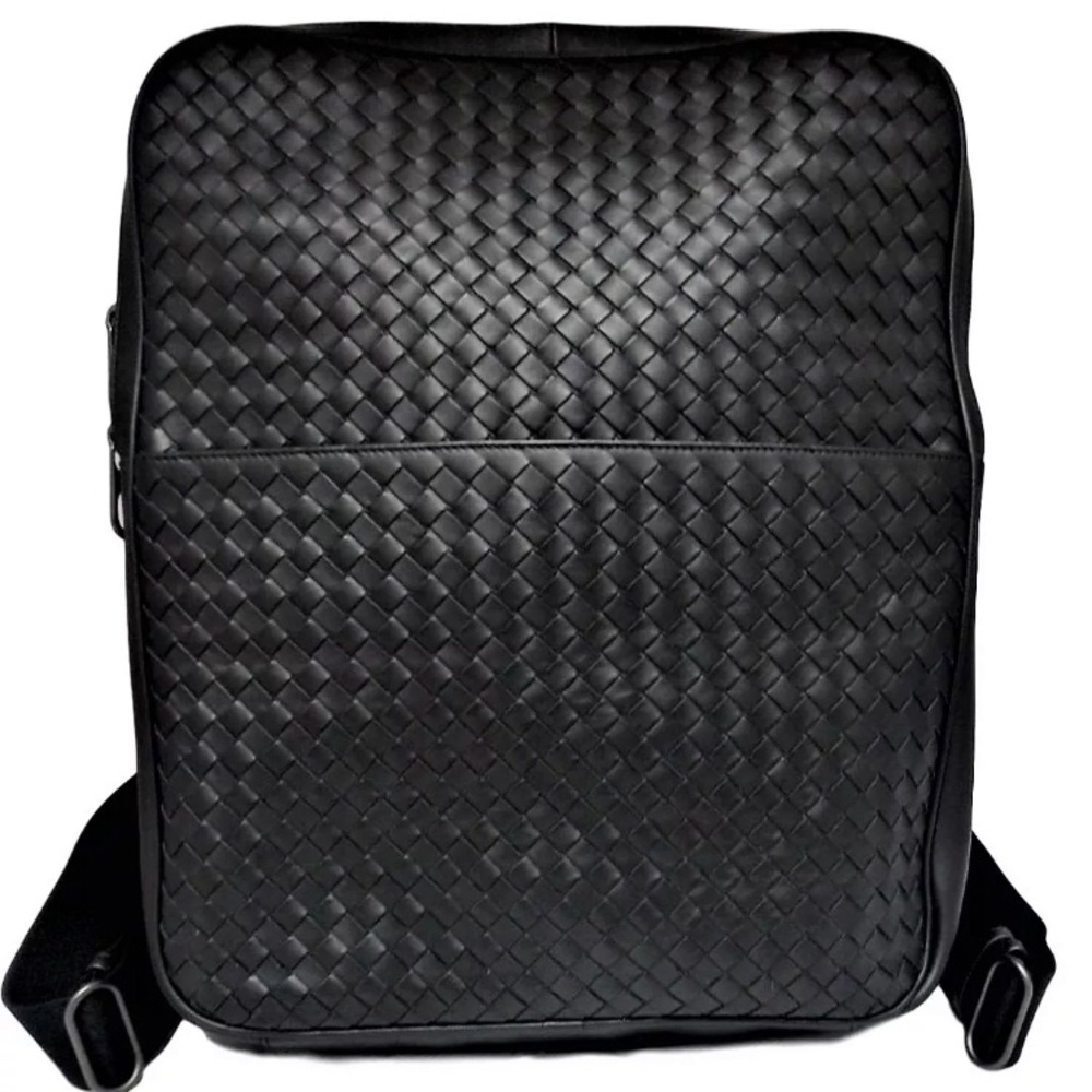 $4200 retail Bottega Veneta backpack